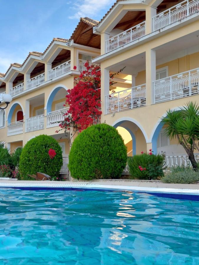 Hotel apartamentowy Sunflower & 3*