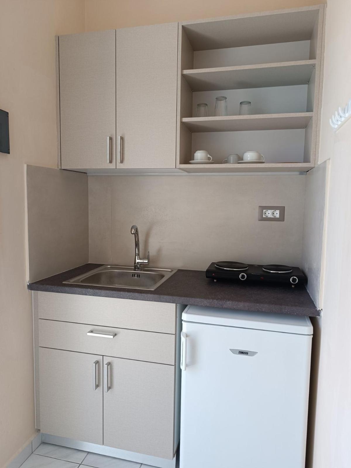 Sunflower & Hotel apartamentowy 3*