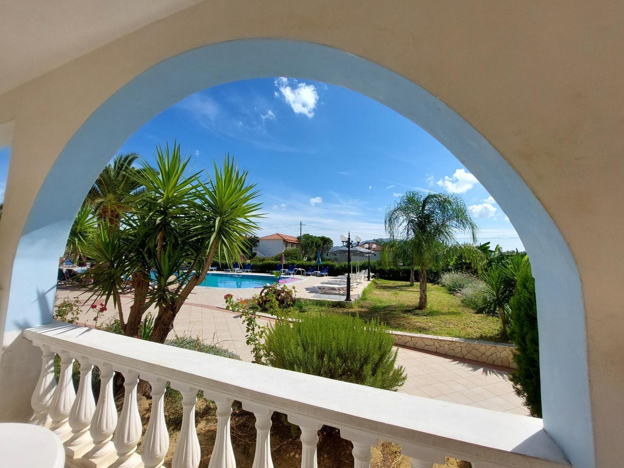Apart Otel Sunflower &
