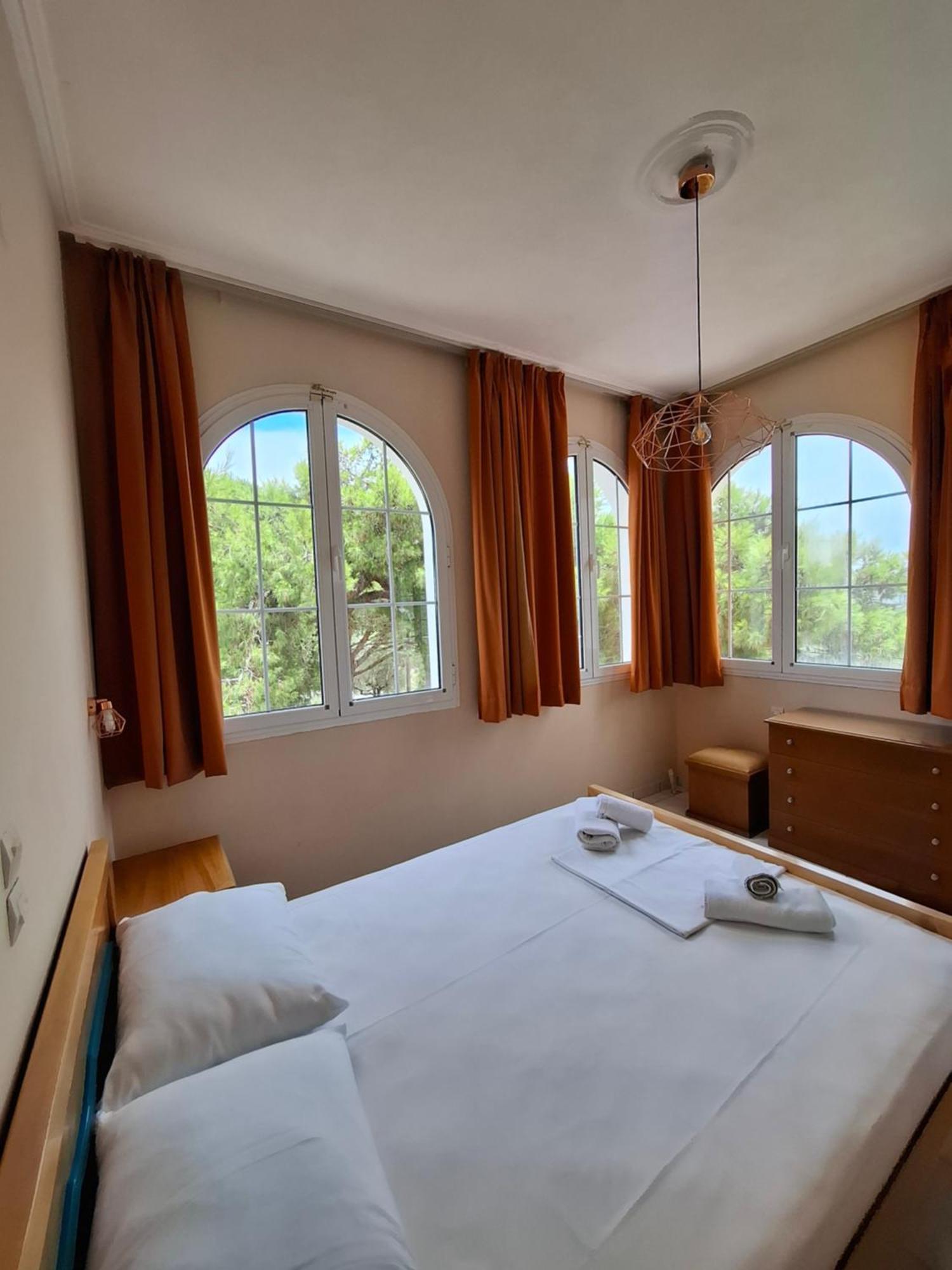 Sunflower & Apart Otel Laganas